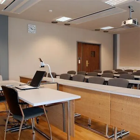 Sport Camp ホステル イマトラ